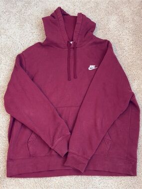 Nike Men's Burgundy Pullover Hoodie